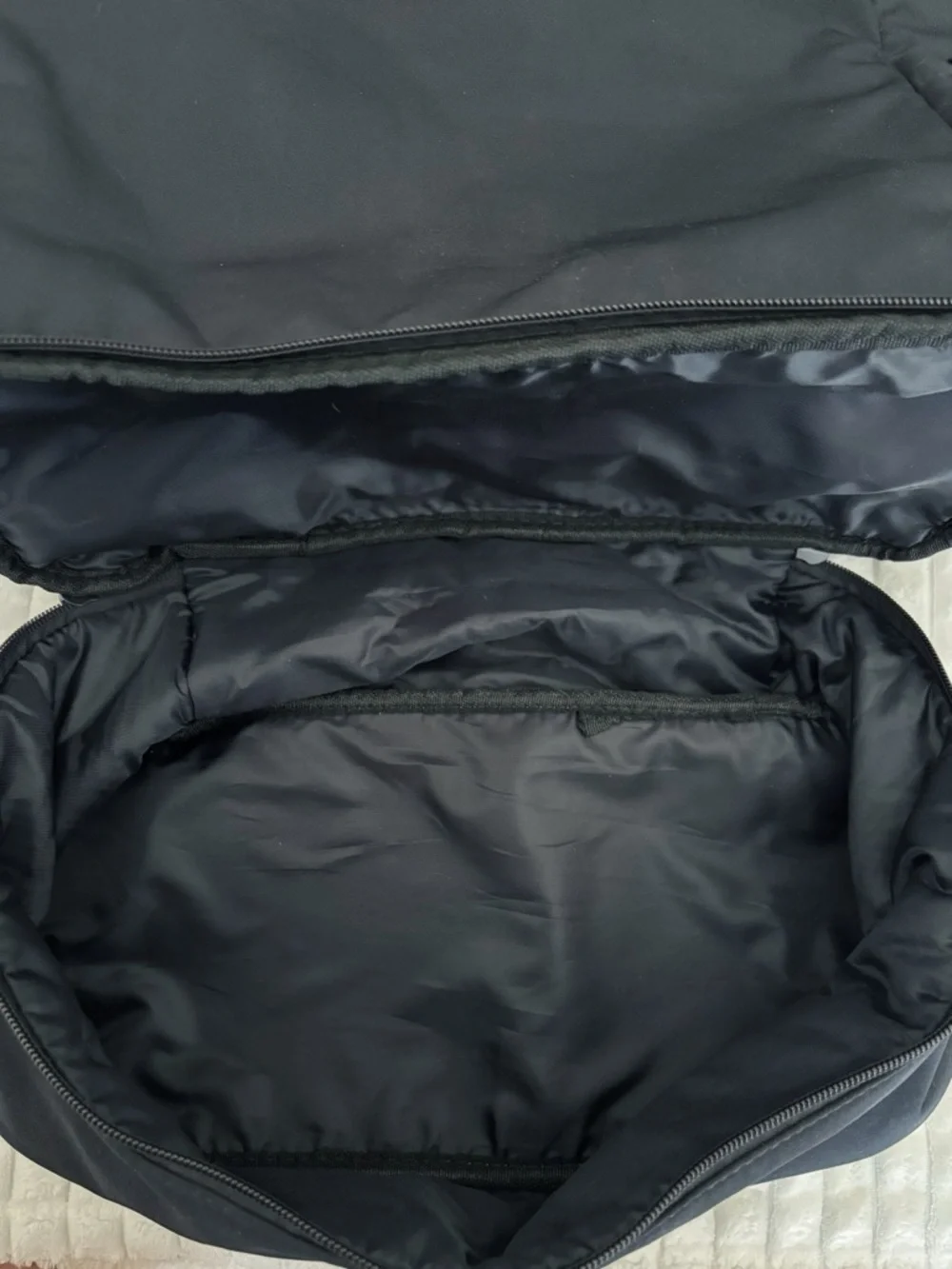 Beyond Yoga Convertible Black Gym Bag